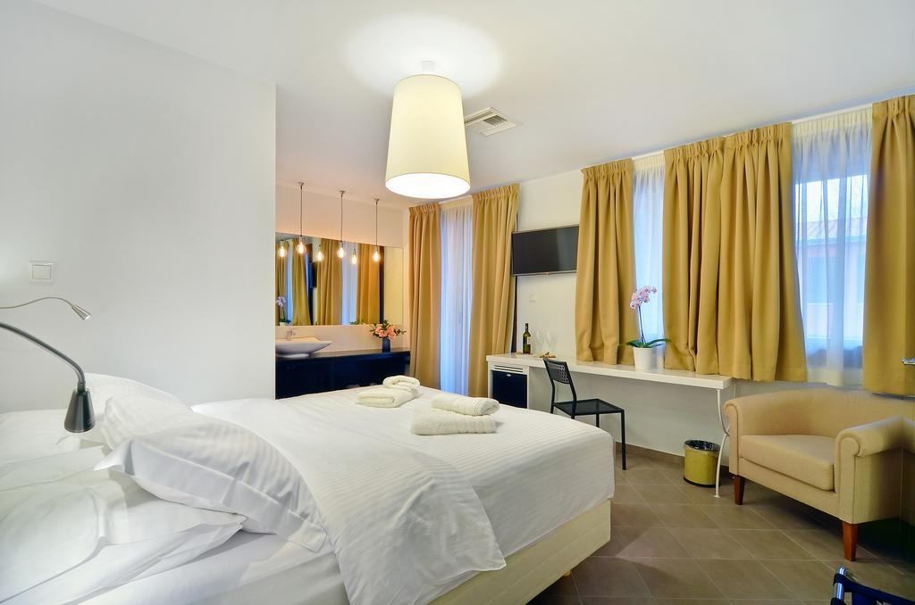 Z Inn Ioannina Bilik gambar